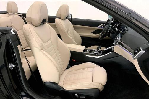 Black Sapphire Metallic 2023 BMW M440 i