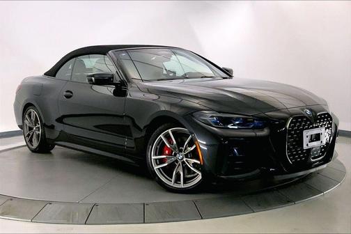 Black Sapphire Metallic 2023 BMW M440 i