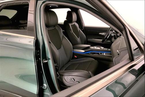 2023 Genesis GV70 2.5T AWD