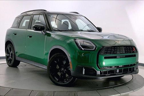 British Racing Green IV Metallic 2026 MINI Countryman Cooper S ALL4