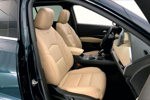 Emerald Lake Metallic 2024 Cadillac XT4 Premium Luxury