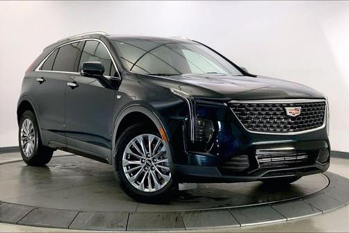 Emerald Lake Metallic 2024 Cadillac XT4 Premium Luxury
