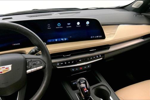 Emerald Lake Metallic 2024 Cadillac XT4 Premium Luxury
