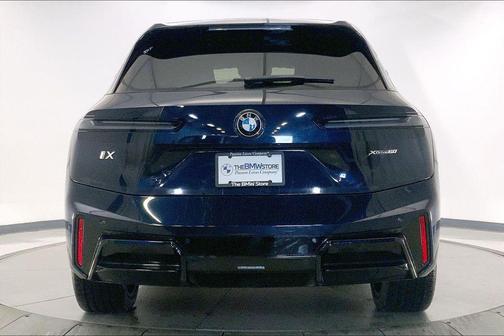 Carbon Black Metallic 2026 BMW iX xDrive60