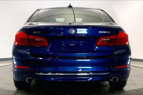 Mediterranean Blue Metallic 2018 BMW 530 xDrive