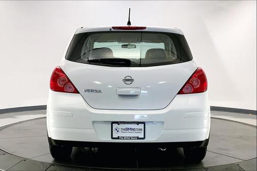 2009 Nissan Versa 1.8 S