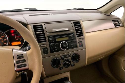 2009 Nissan Versa 1.8 S