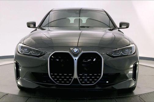 Individual Dravit Grey Metallic 2023 BMW i4 Gran Coupe eDrive40