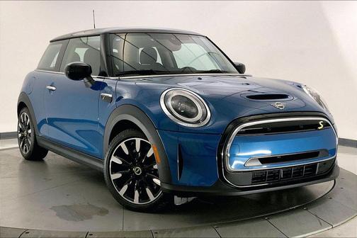 Island Blue Metallic 2024 MINI Hardtop Cooper S