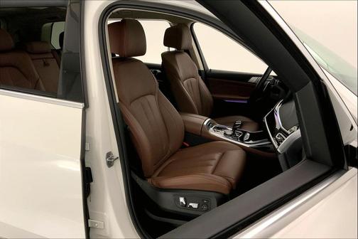 2019 BMW X7 xDrive40i