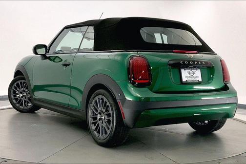 British Racing Green IV Metallic 2026 MINI Convertible Cooper S