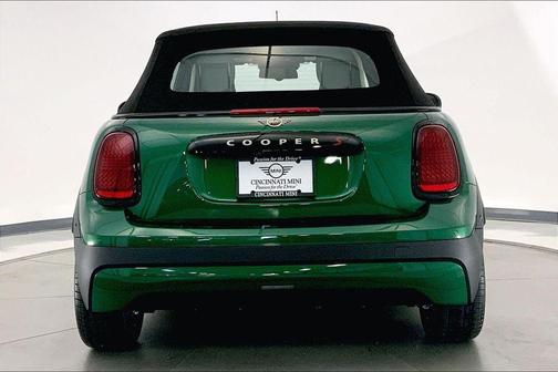 British Racing Green IV Metallic 2026 MINI Convertible Cooper S