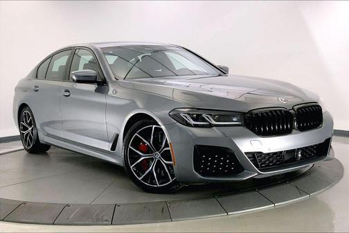 Skyscraper Gray Metallic 2023 BMW M550 i Xdrive