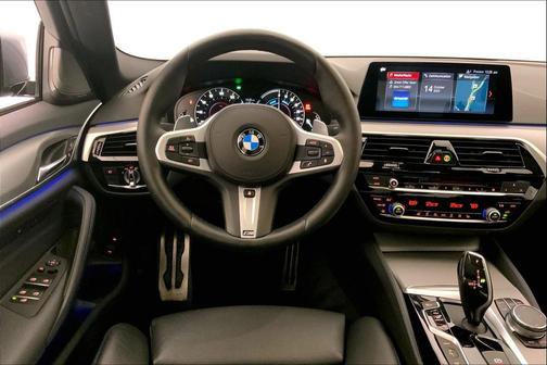 2019 BMW 530e xDrive iPerformance