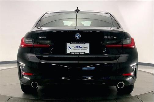 2022 BMW 330e Base