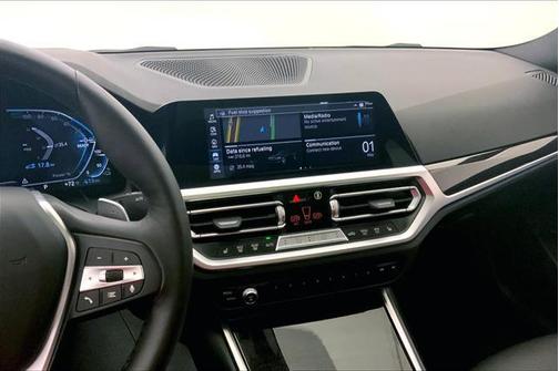 2022 BMW 330e Base