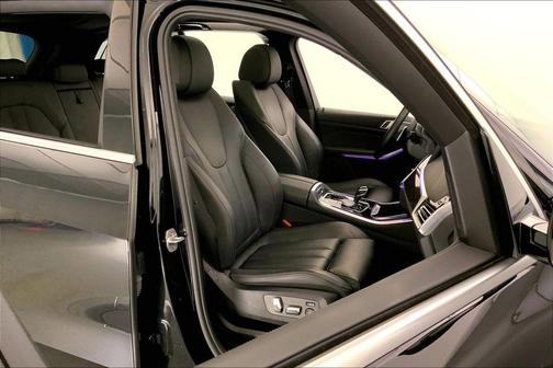 Black Sapphire Metallic 2020 BMW X5 xDrive40i
