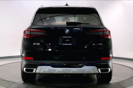 Black Sapphire Metallic 2020 BMW X5 xDrive40i
