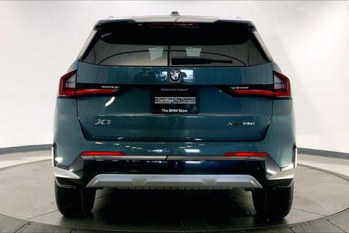 Cape York Green Metallic 2026 BMW X1 xDrive28i
