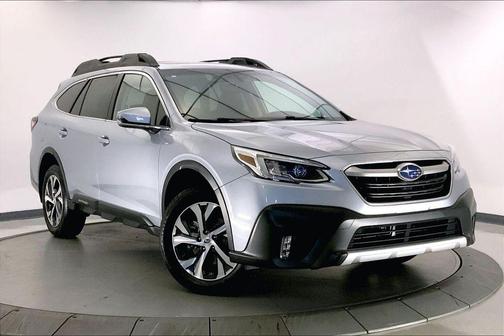 Ice Silver Metallic 2021 Subaru Outback Limited XT
