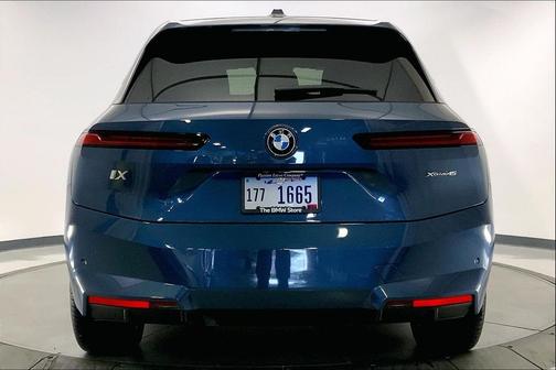 2026 BMW iX xDrive45