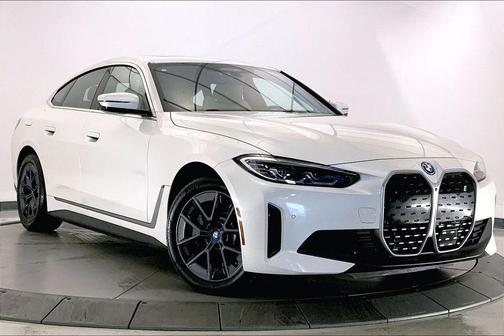 Mineral White Metallic 2023 BMW i4 Gran Coupe eDrive35