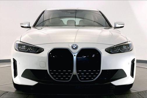 Mineral White Metallic 2023 BMW i4 Gran Coupe eDrive35