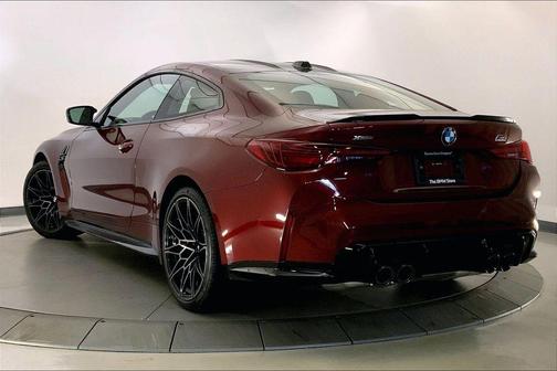 Aventurin Red Metallic 2026 BMW M4 Competition xDrive