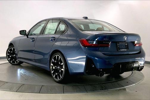 Arctic Race Blue Metallic 2026 BMW 330 xDrive NA