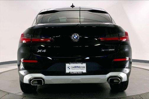 2024 BMW X4 xDrive30i