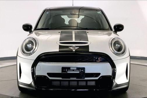 Nanuq White Metallic 2024 MINI Hardtop Cooper S