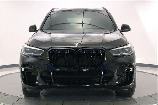 2022 BMW X5 M50i