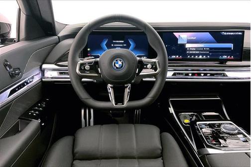 2024 BMW i7 eDrive50