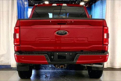 Rapid Red Metallic Tinted Clearcoat 2021 Ford F-150 XLT