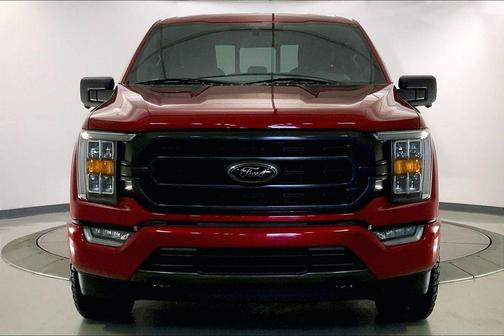 Rapid Red Metallic Tinted Clearcoat 2021 Ford F-150 XLT