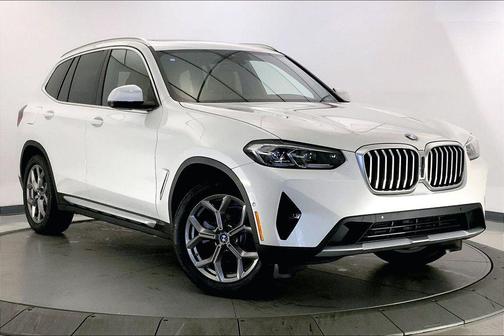 Mineral White Metallic 2024 BMW X3 xDrive30i