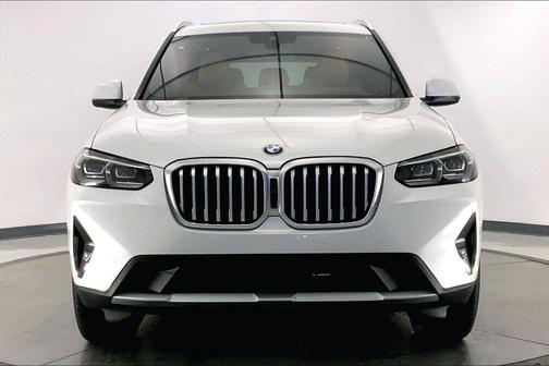 Mineral White Metallic 2024 BMW X3 xDrive30i