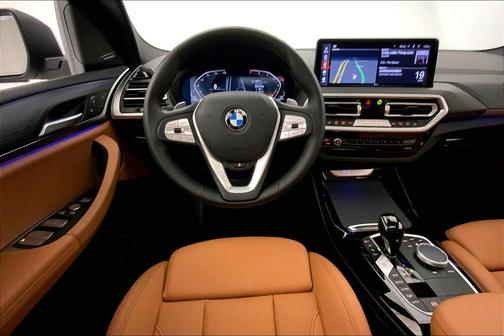 Mineral White Metallic 2024 BMW X3 xDrive30i