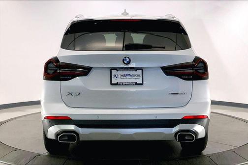 Mineral White Metallic 2024 BMW X3 xDrive30i
