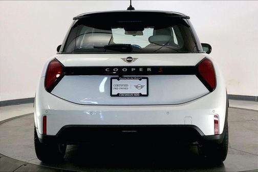 Nanuq White Metallic 2026 MINI Hardtop Cooper S
