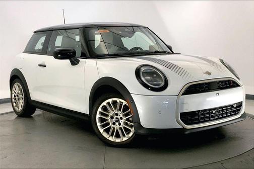 Nanuq White Metallic 2026 MINI Hardtop Cooper S