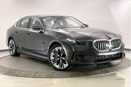 2025 BMW i5 xDrive40