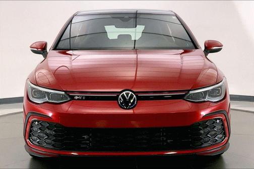 2024 Volkswagen Golf GTI 2.0T SE DSG