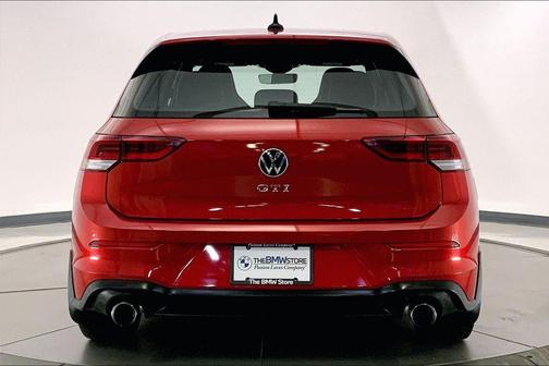 2024 Volkswagen Golf GTI 2.0T SE DSG