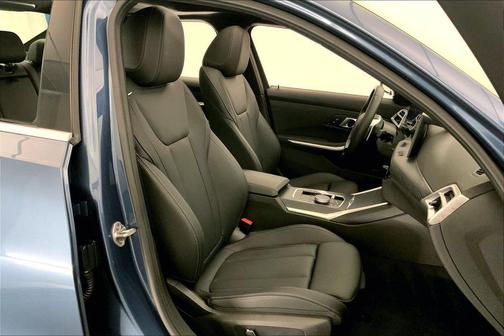 Arctic Race Blue Metallic 2025 BMW 330 330i