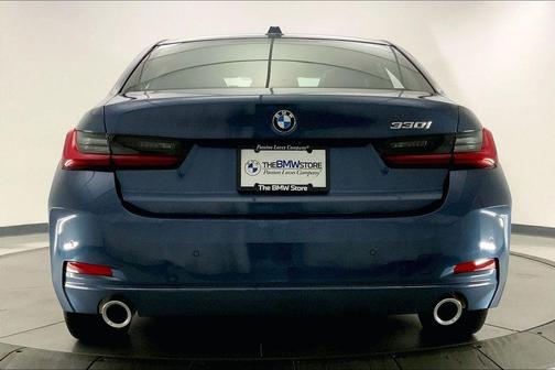 Arctic Race Blue Metallic 2025 BMW 330 330i