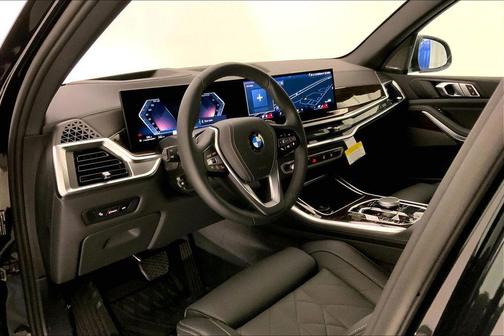 Black Sapphire Metallic 2026 BMW X5 xDrive40i