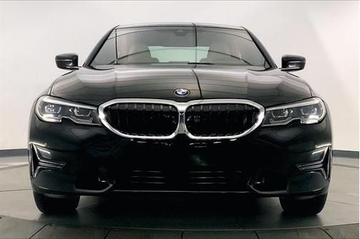 2022 BMW 330 xDrive