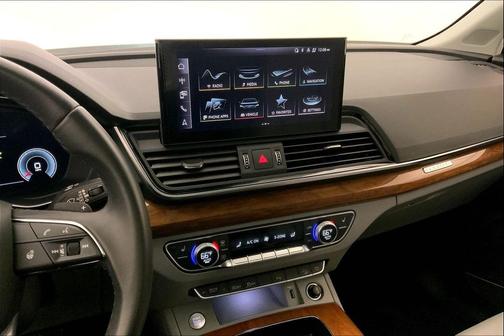 2022 Audi Q5 45 S line Premium Plus