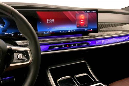 Black Sapphire Metallic 2023 BMW i7 xDrive60